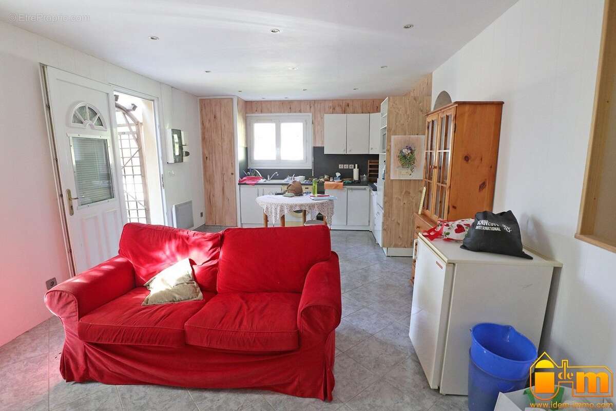 Maison à SACLAS