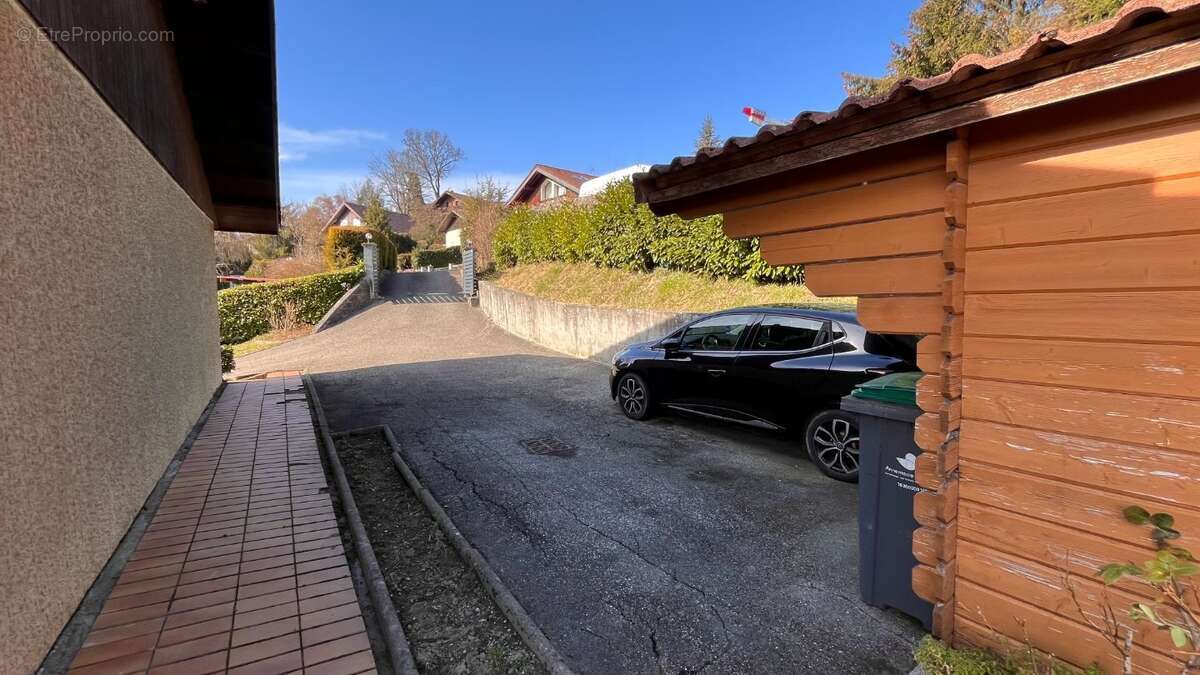 Maison à CRANVES-SALES