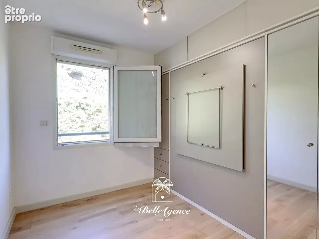 St Laurent du Var 4P 84m² Vue dégagée mer "Daisy" - photo 13