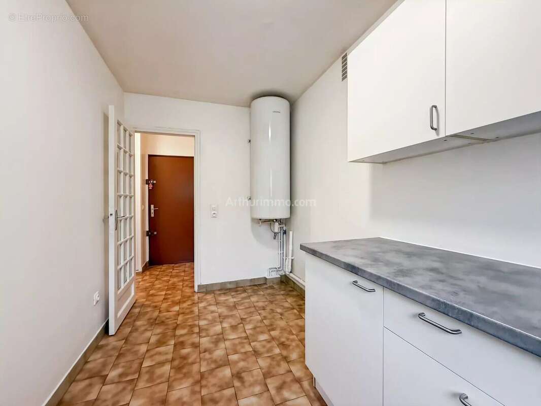 Appartement à THORIGNY-SUR-MARNE