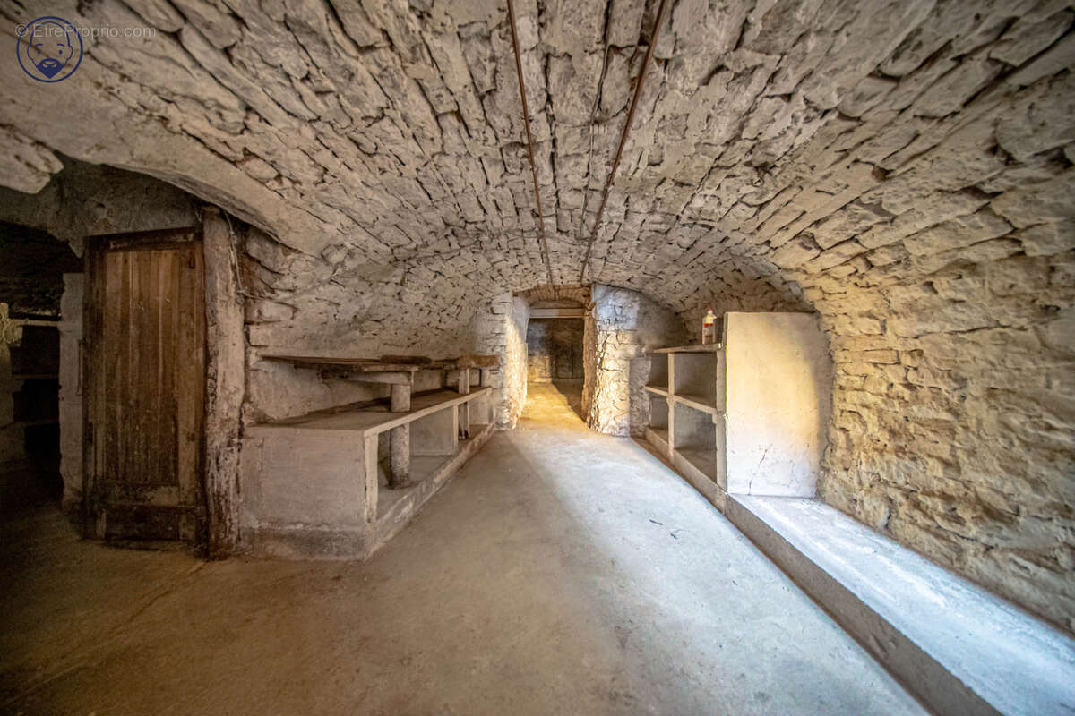 Maison à COUSANCES-LES-FORGES