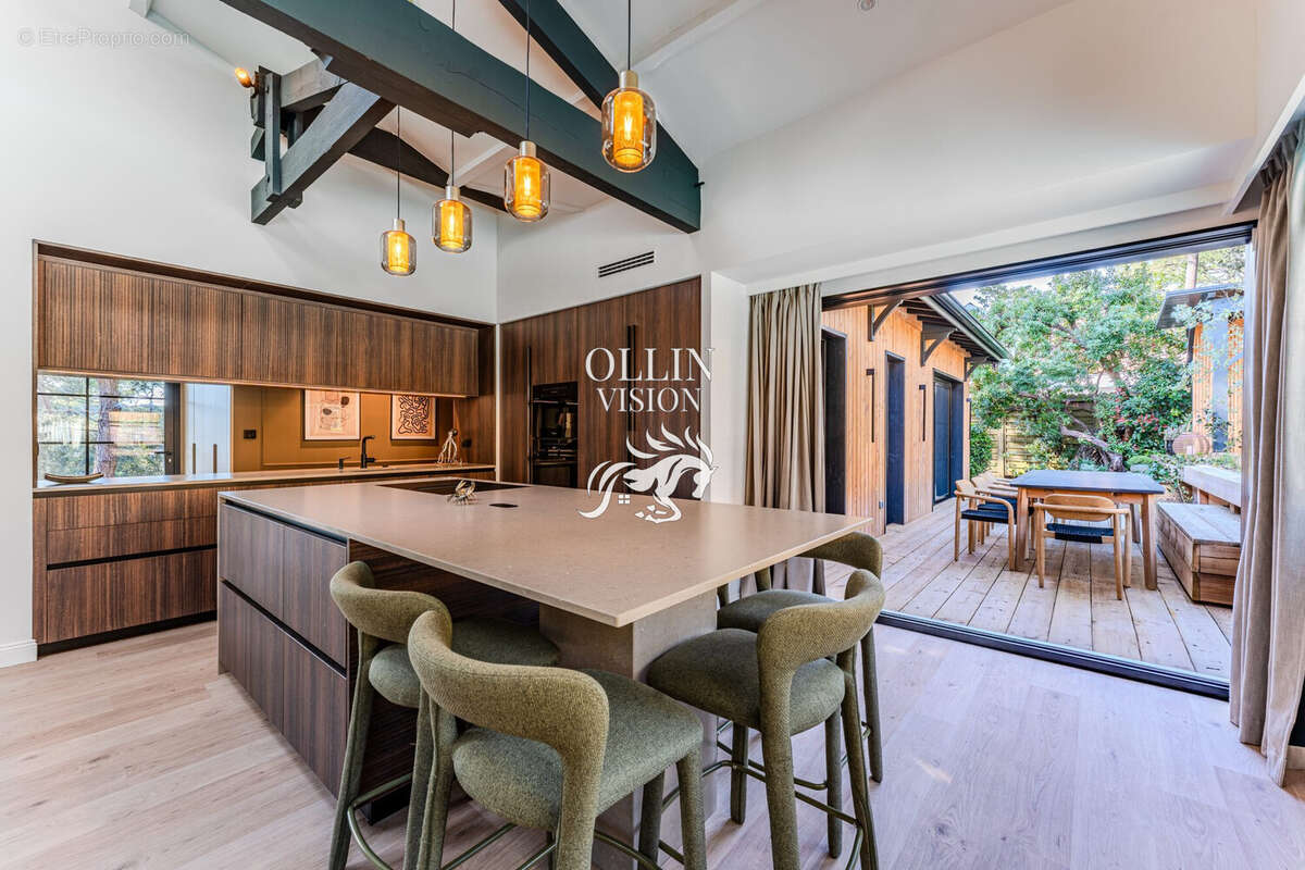 Maison à LE BOUSCAT