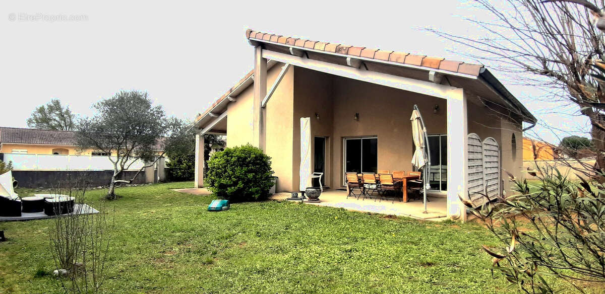 Maison à PORTES-LES-VALENCE