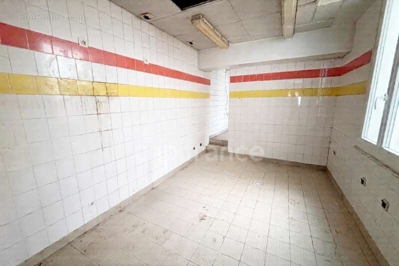 Commerce à DOUARNENEZ