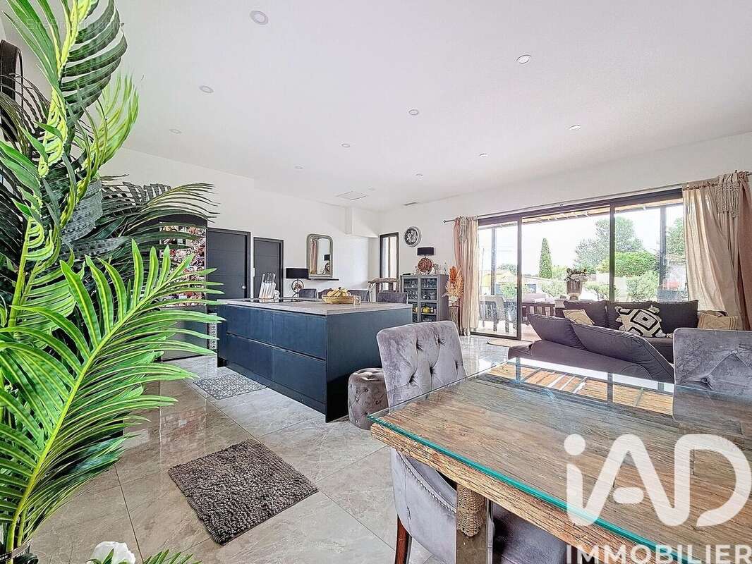 Photo 4 - Maison à PIOLENC