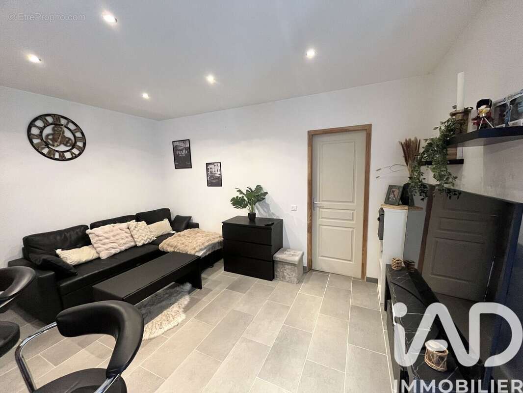 Photo 3 - Appartement à MONTLHERY