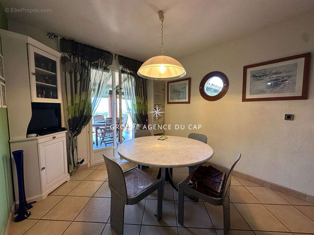 A vendre  villa provençale  vue mer piscine garage aux issambres - photo 6