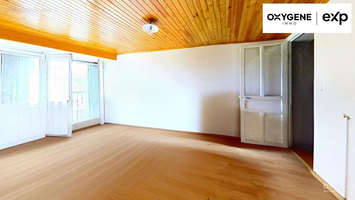 Maison 80 m² à Chadron  - photo 6