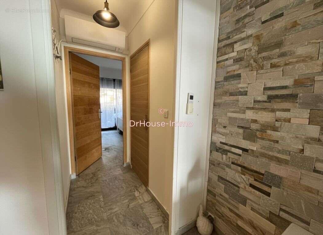 Appartement 54 m² à Roquebrune-Cap-Martin  - photo 14