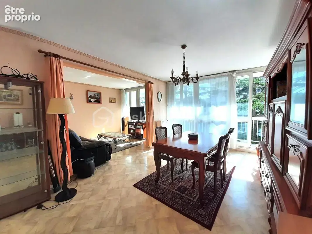 Appartement 4 pieces lumineux avec balcon et parking - photo 4
