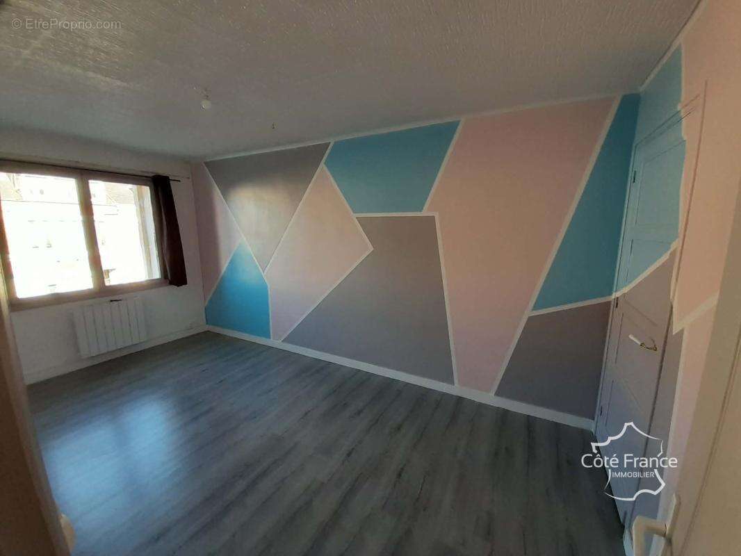 Maison à LA CAPELLE