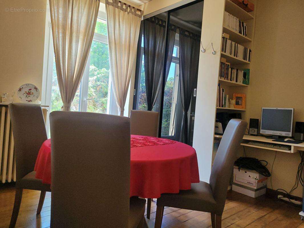 Appartement à VILLENEUVE-SAINT-GEORGES