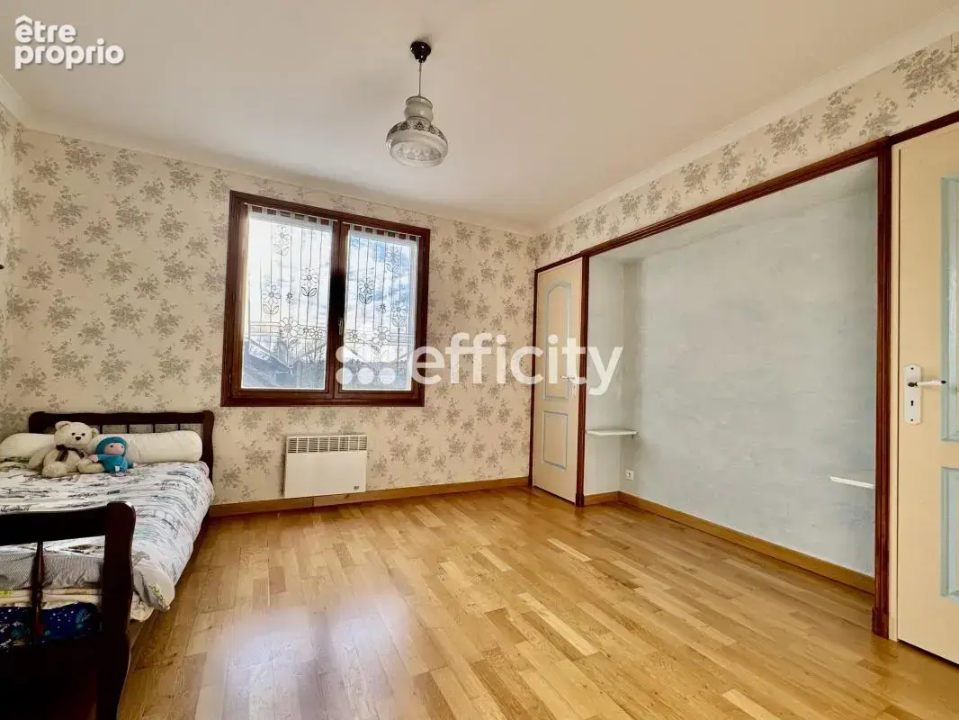 Maison 8 pièces 183 m² à vendre à La Ferte-Gaucher (77320) - photo 16