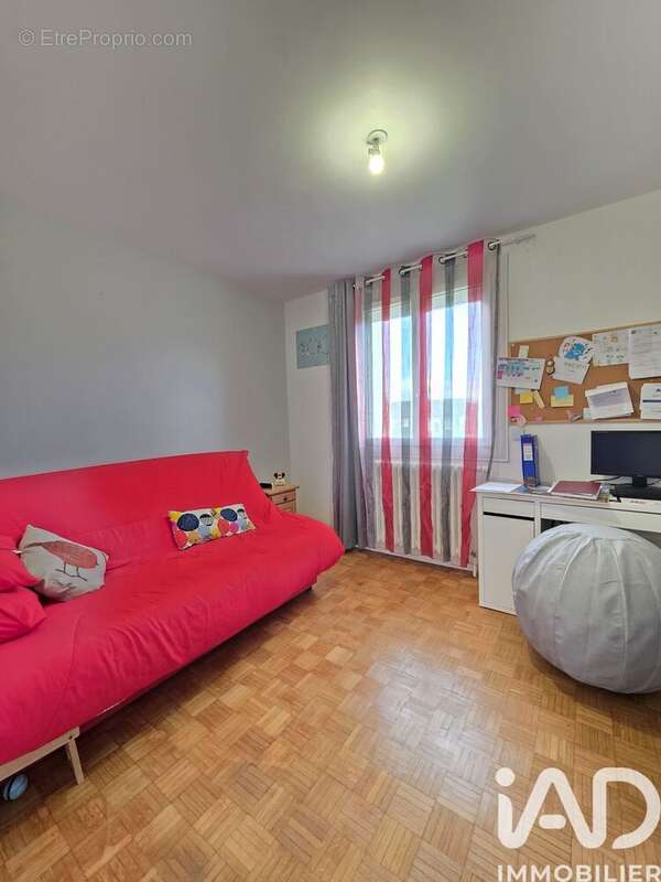 Photo 8 - Maison à NEUILLY-LE-REAL