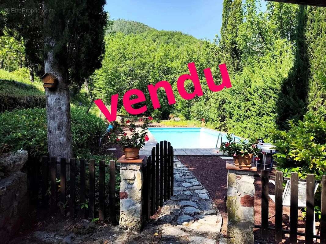 Maison à TOUET-SUR-VAR