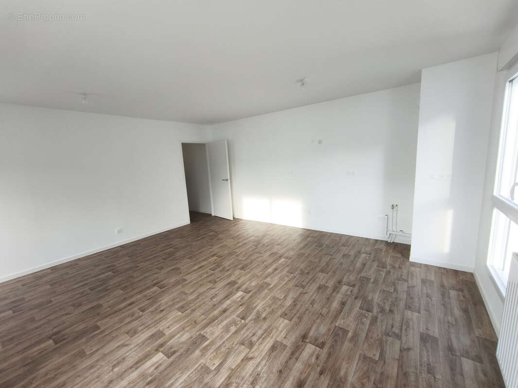 Appartement à LES SORINIERES
