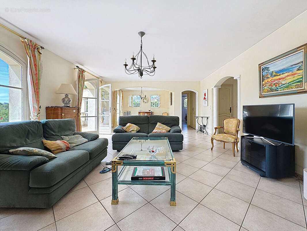 Maison à SAINT-RAPHAEL