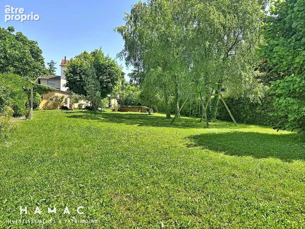 Sainte-Foy-lès-Lyon – Charmante maison familiale de 150 m² sur terrain plat de 994 m² - photo 10