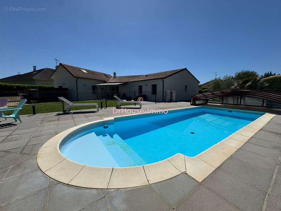 Maison à SAINT-BENOIT