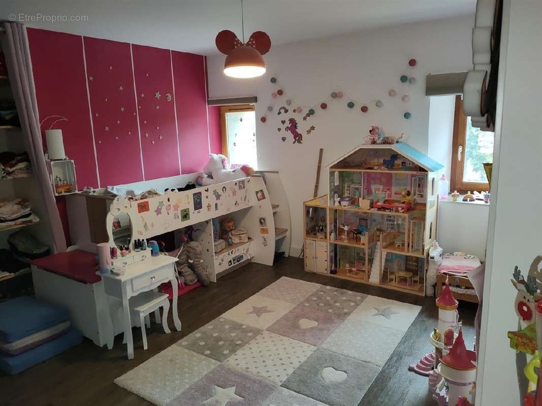 Maison à SAINT-QUENTIN-SUR-ISERE