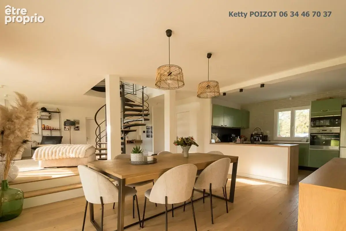 EXCLUSIVITE - Nouveauté Belle Maison Familiale Petit Mars 6 pièce(s) - 143 m2 au sol - Espace Piscine Intérieure 82 M2 - photo 3