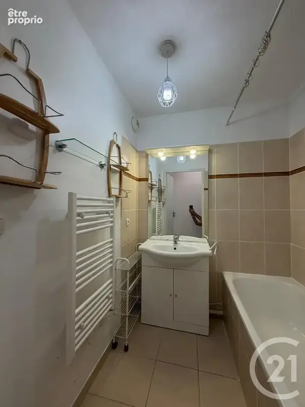 Appartement 54 m² à Annonay  - photo 6