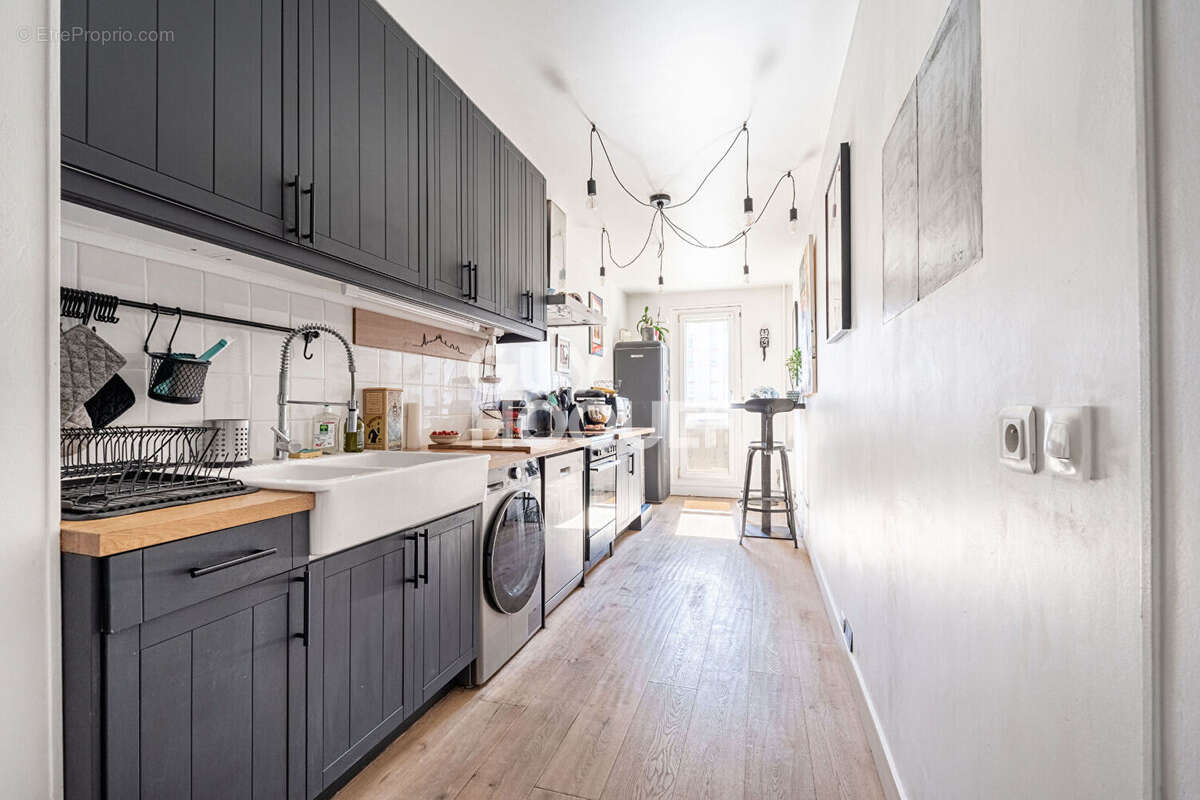 Appartement à ASNIERES-SUR-SEINE