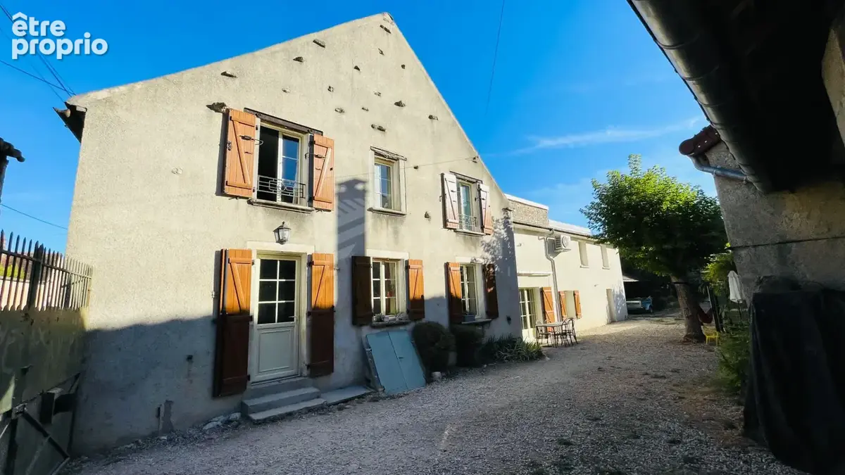 Coup de coeur à Maligny : Charmante longère de caractère avec DPE C et jardin - photo 18