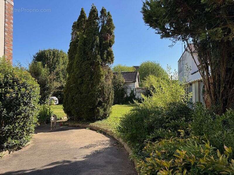 Maison 117 m² à Sens  - photo 2