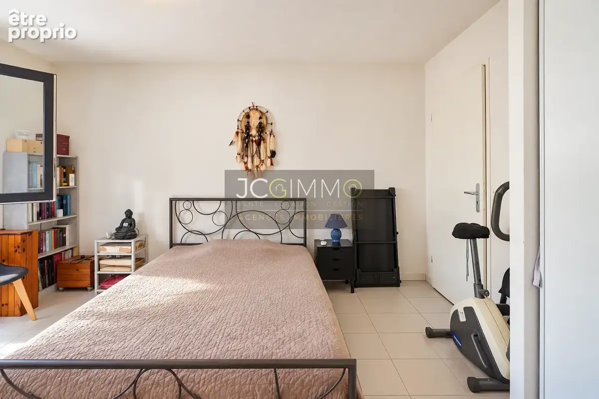 Appartement t2 vendu loue - dernier etage - photo 7