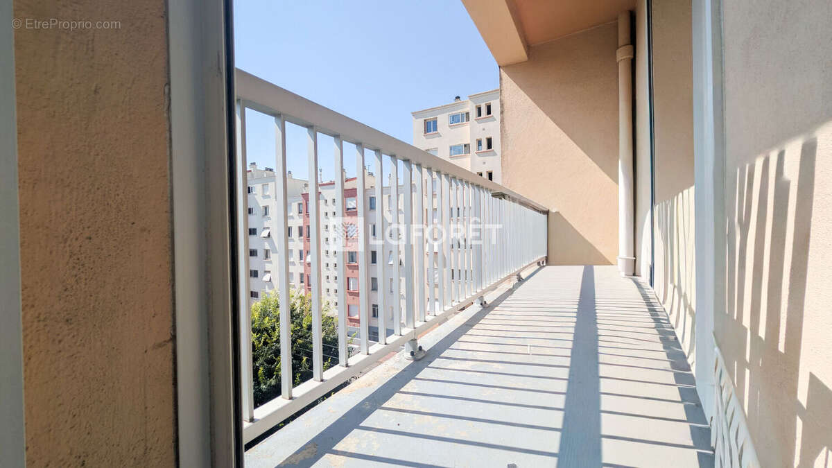 Appartement 3 pièces - 56 m2 - LEMASSON - photo 2