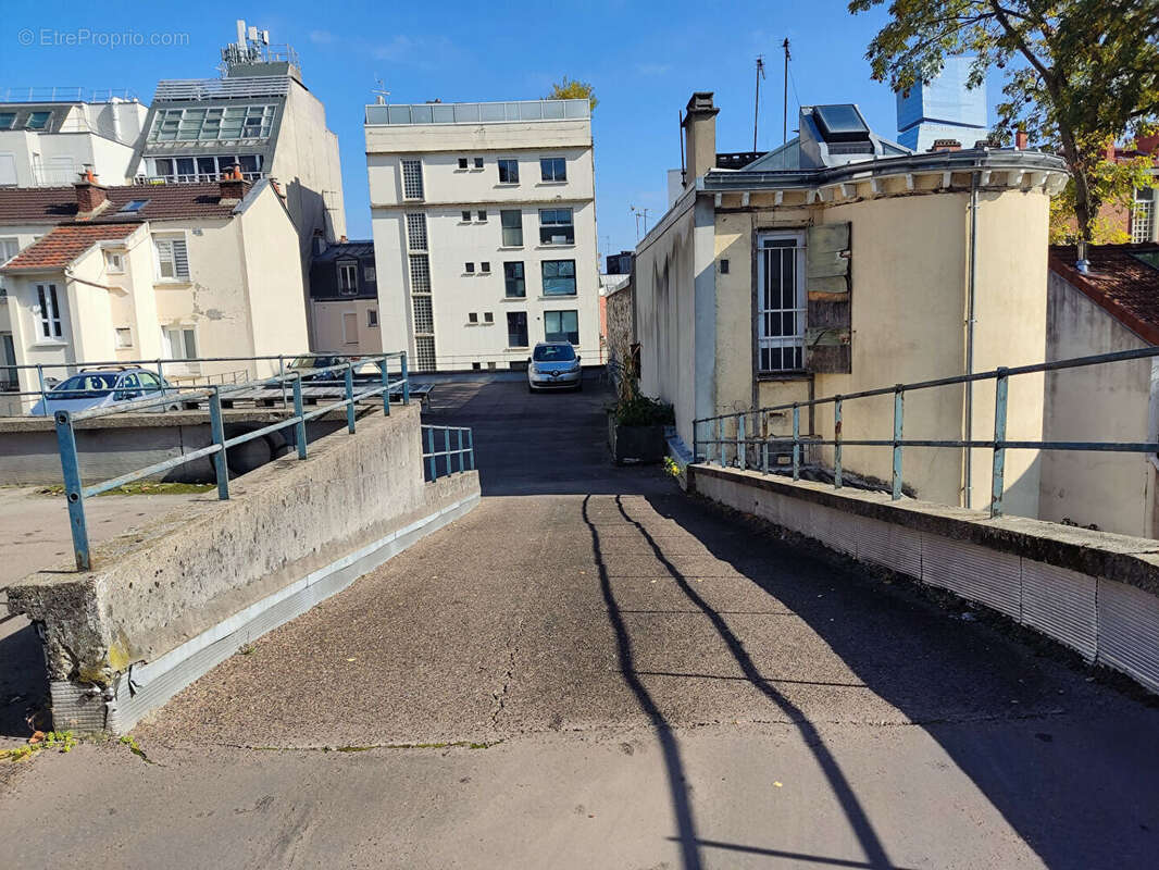 Parking à PARIS-13E