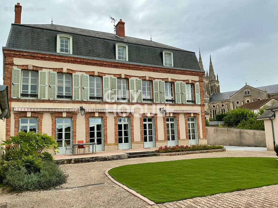 Maison à BOURBON-LANCY