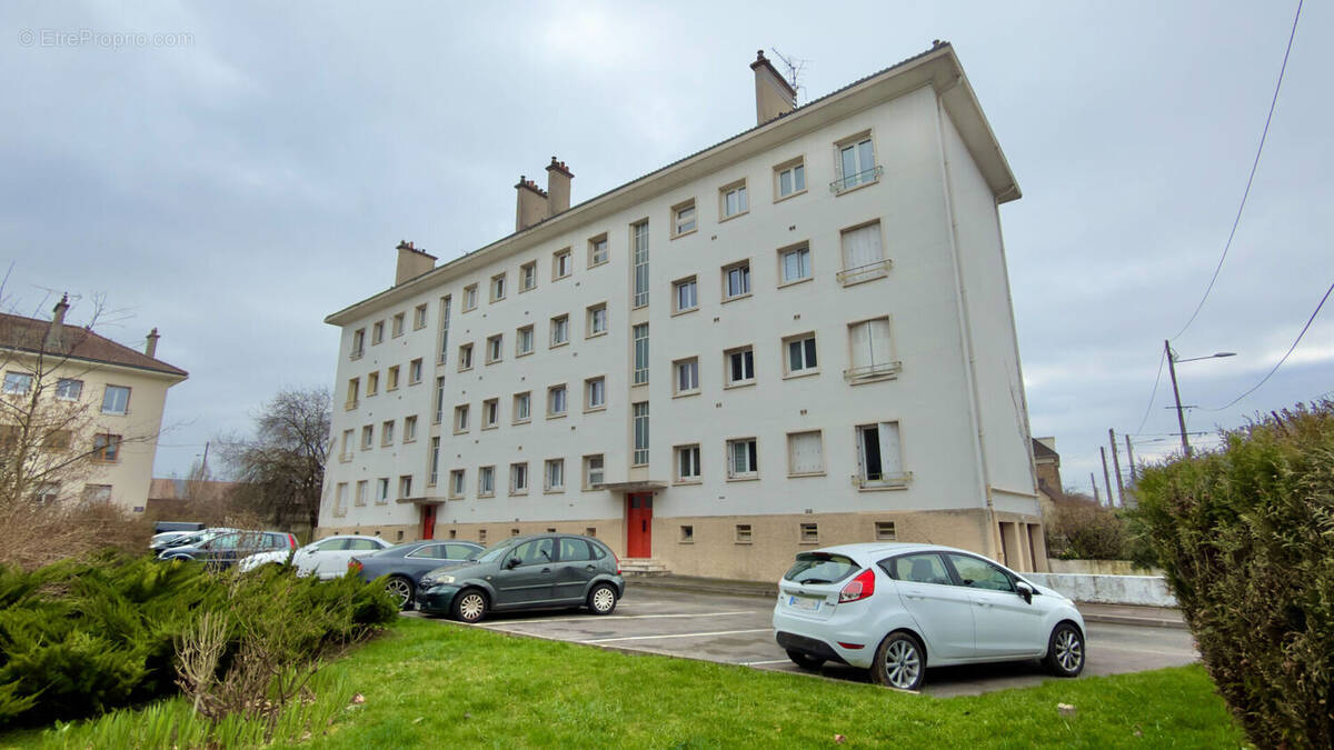 Appartement à ATHIS-MONS