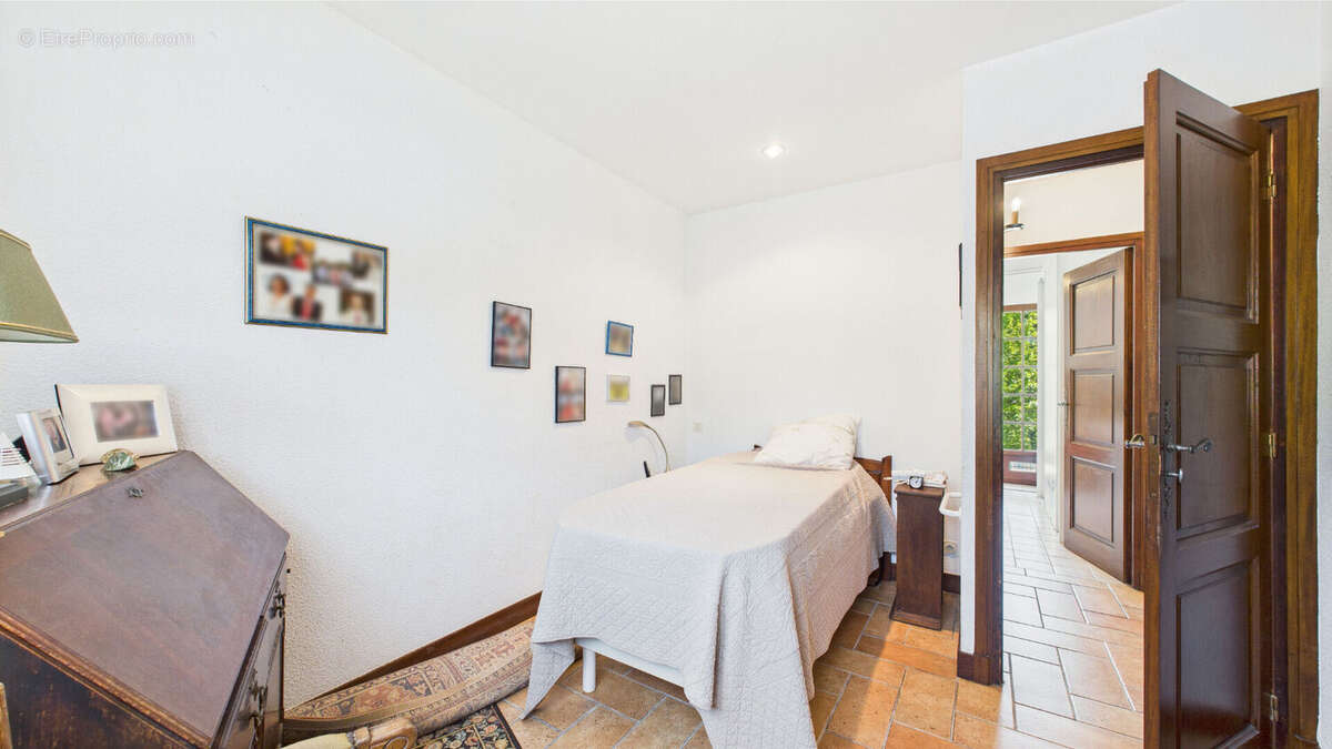 Maison sur 7000 m² de terrain (divisble). - photo 9