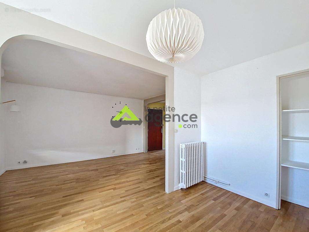 Appartement à GUERET