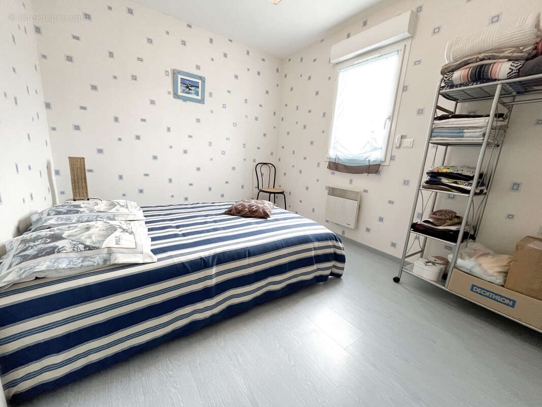 Maison à VAUX-SUR-MER