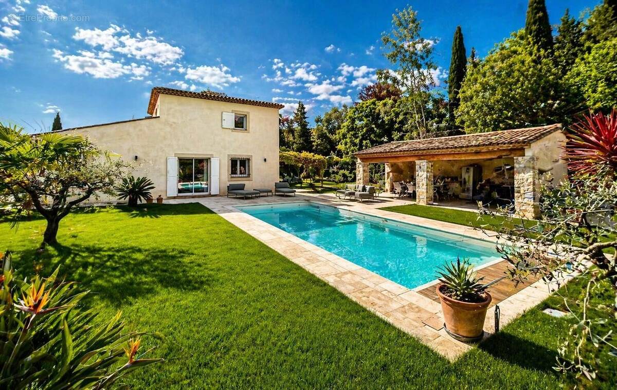 Maison à VENCE