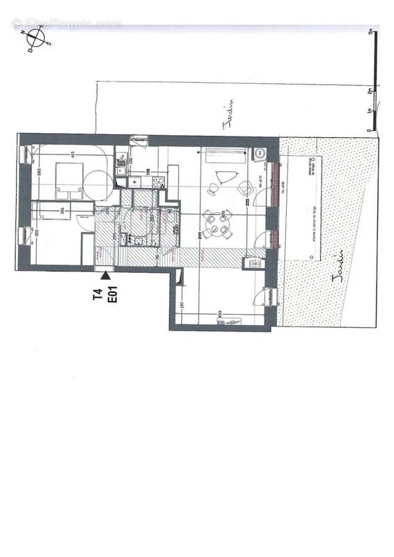 Appartement à COUPVRAY