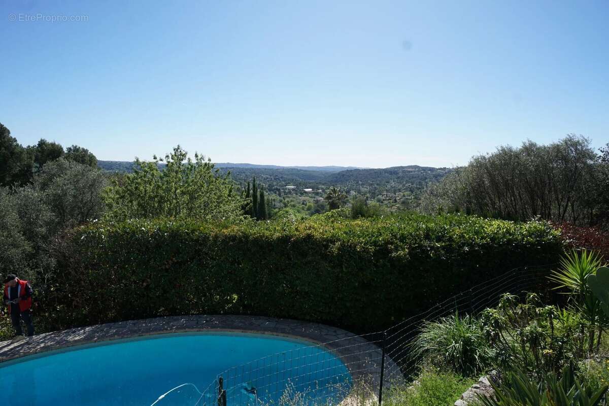 Maison à SPERACEDES