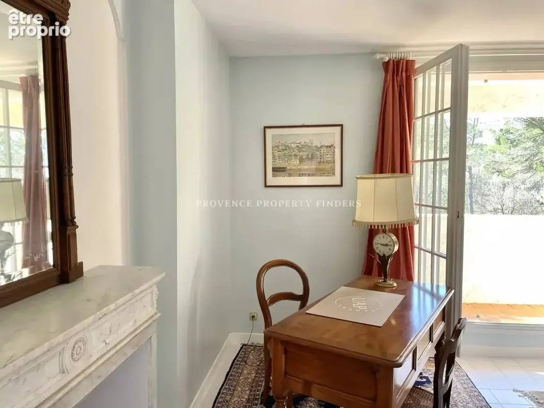 Charmante villa avec beau terrain. - photo 22