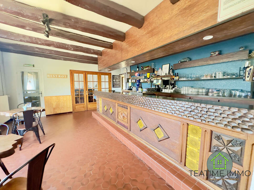 324 m² à Loguivy-Plougras  - photo 6