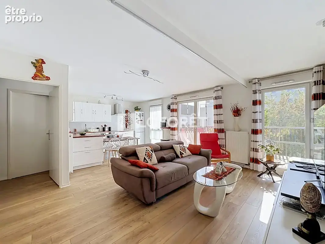 Photo Appartement à Bonneuil-Sur-Marne au prix de 268 000€