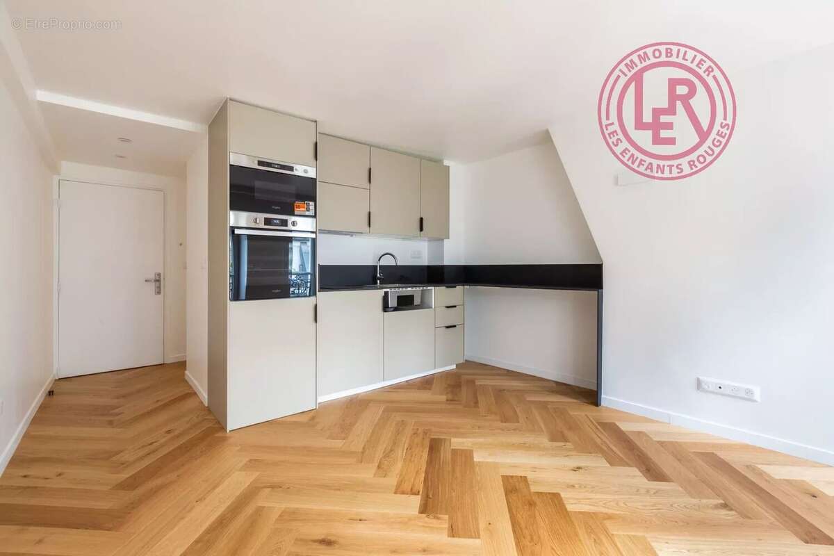 Appartement à PARIS-6E