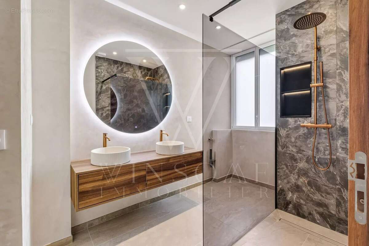 Appartement refait à neuf T3 / Terrasse / Parking commun privé / Cannes Montfleury - photo 7