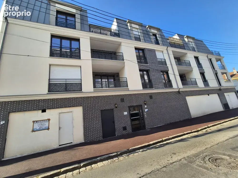 Local commercial de 85.63m2 à Tremblay-en-France - photo 2
