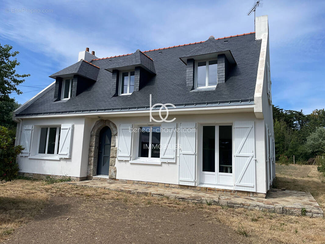 Maison à ARZON