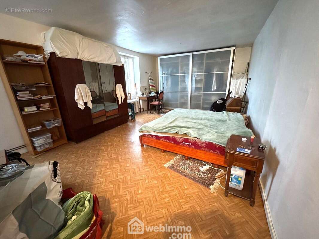 Passons à la chambre - Maison à LISSES