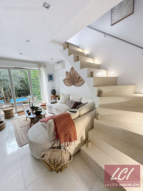 Maison à GUJAN-MESTRAS