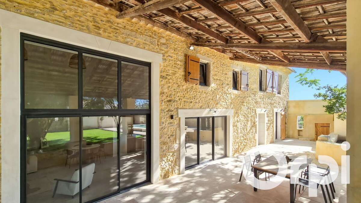 Maison à PONT-SAINT-ESPRIT